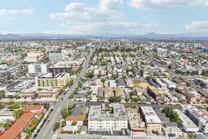 Louisiana St 2i-S1704-007.jpg