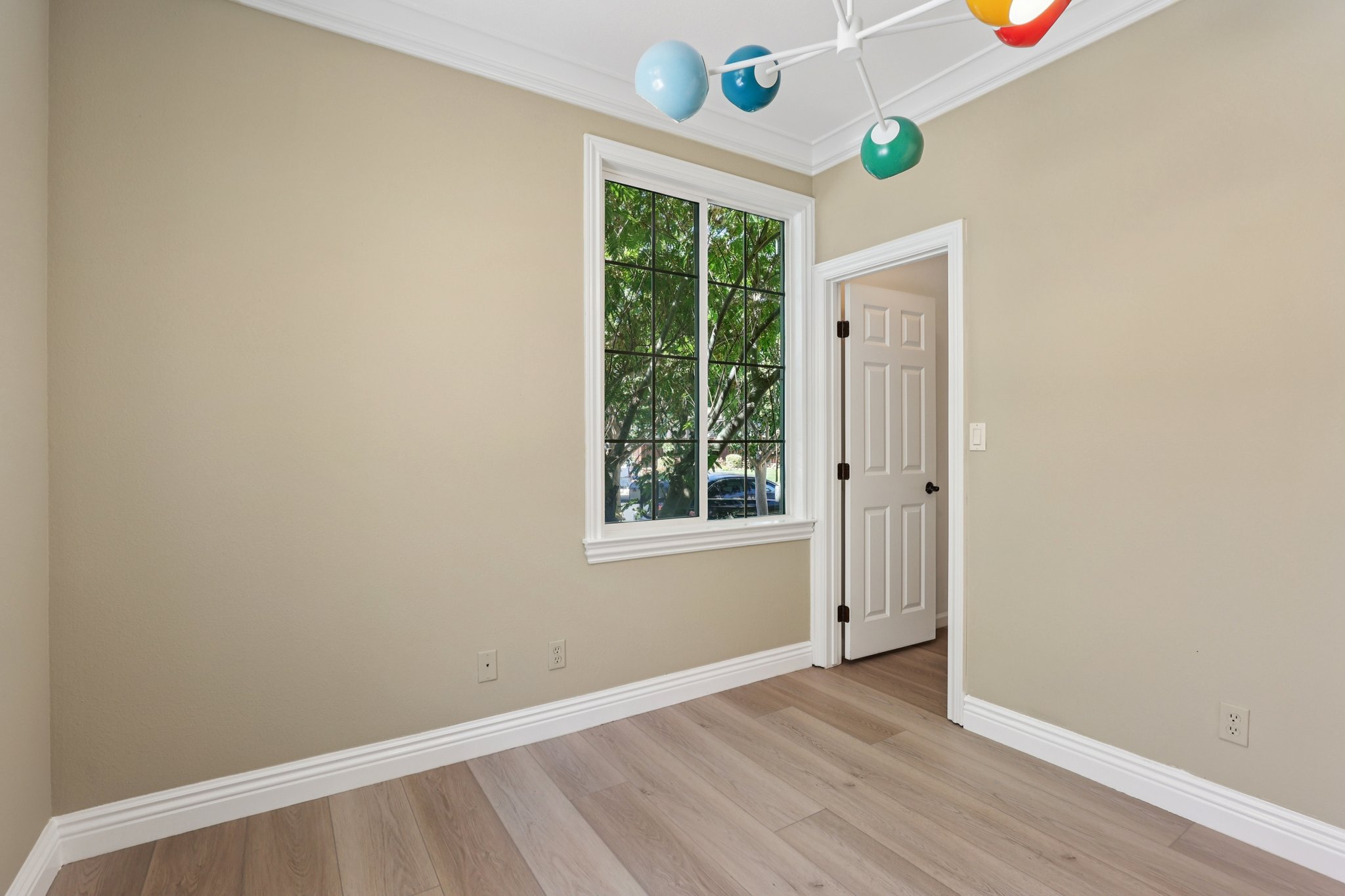 Summer Gate Ave-S2108-035r.jpg