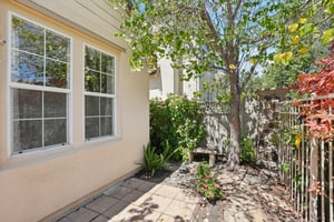 Summer Gate Ave-S2108-046.jpg
