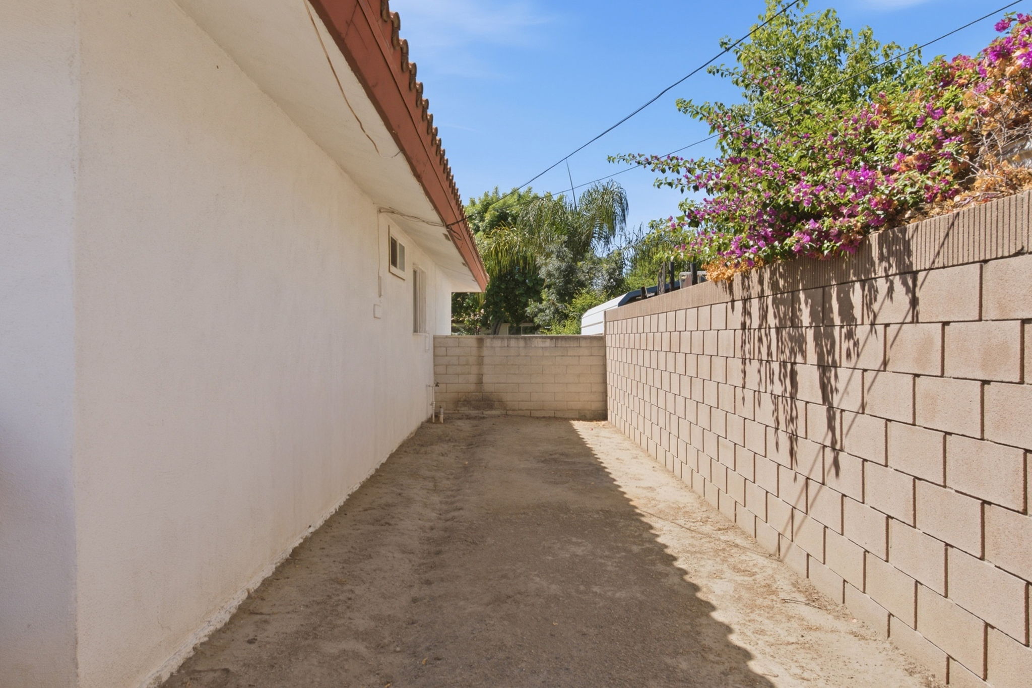 Photo 30