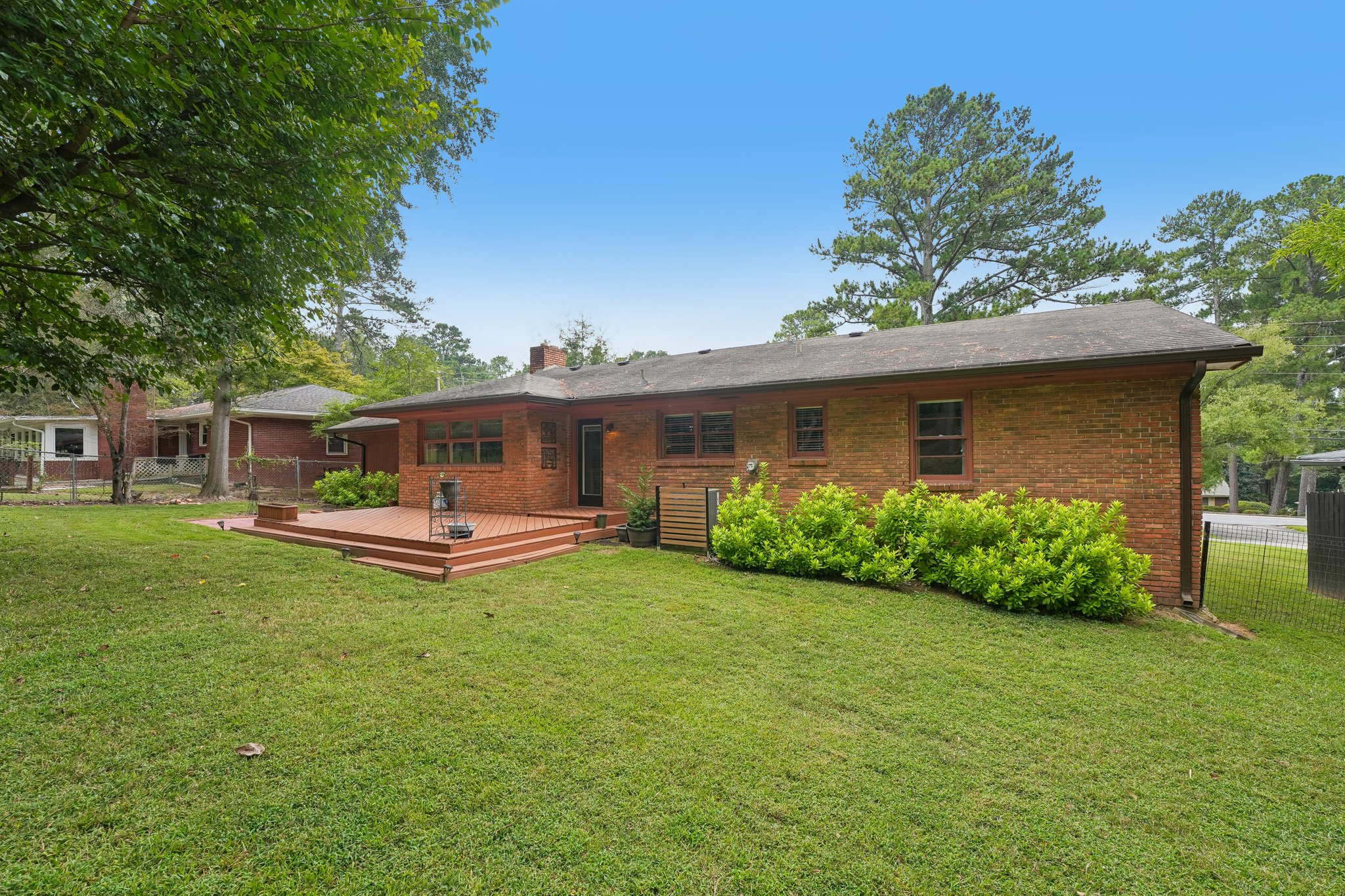 Briarcliff Rd NE-S0110-042.jpg