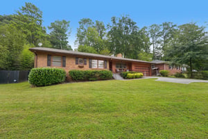 Briarcliff Rd NE-S0110-002.jpg