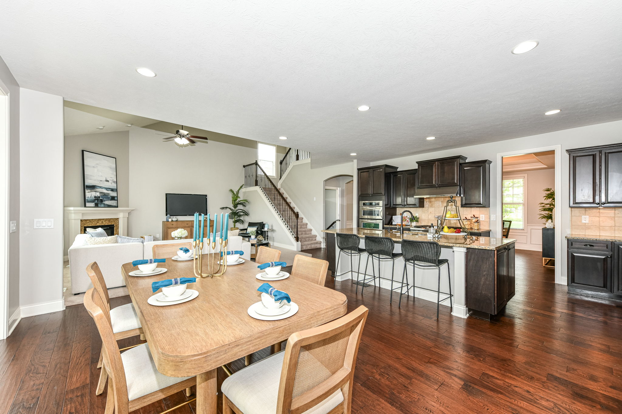 Breakfast Room