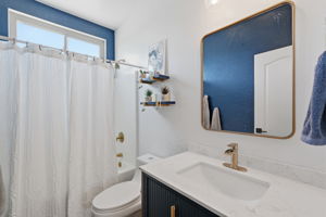  Photo 40