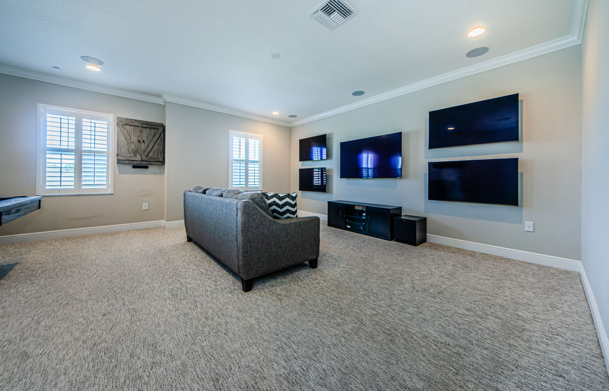 Upper Level Bonus Room 1