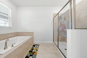 1st Floor bedroom ensuite bathroom