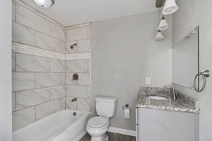  Photo 25