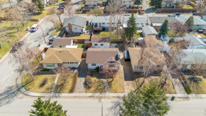  Photo 48