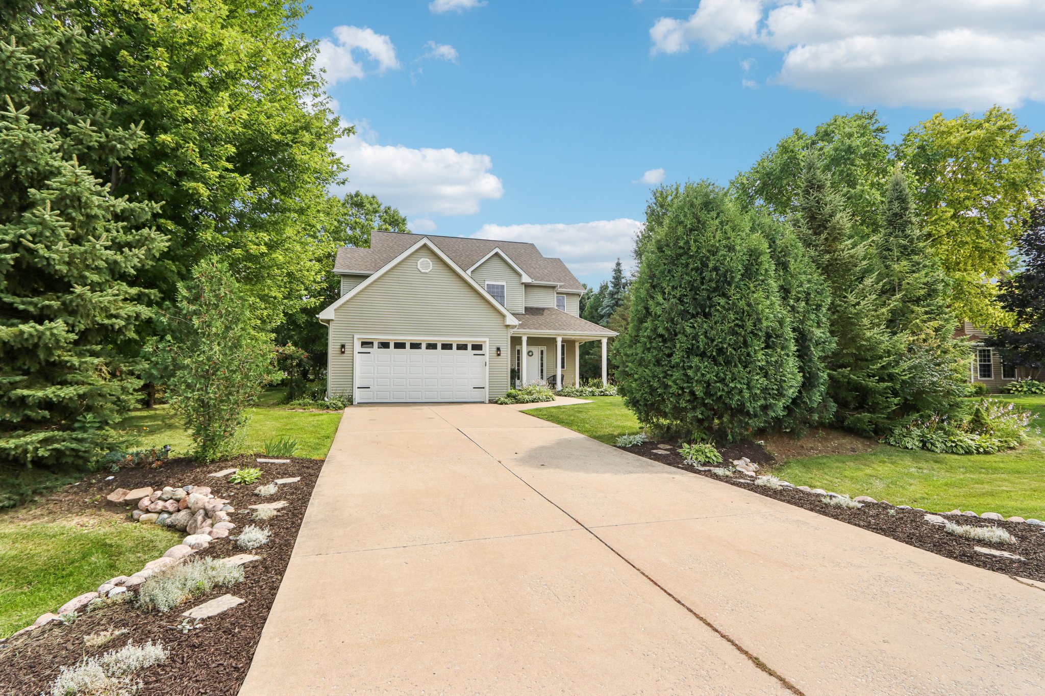 Maple Ln-S2607-006.jpg