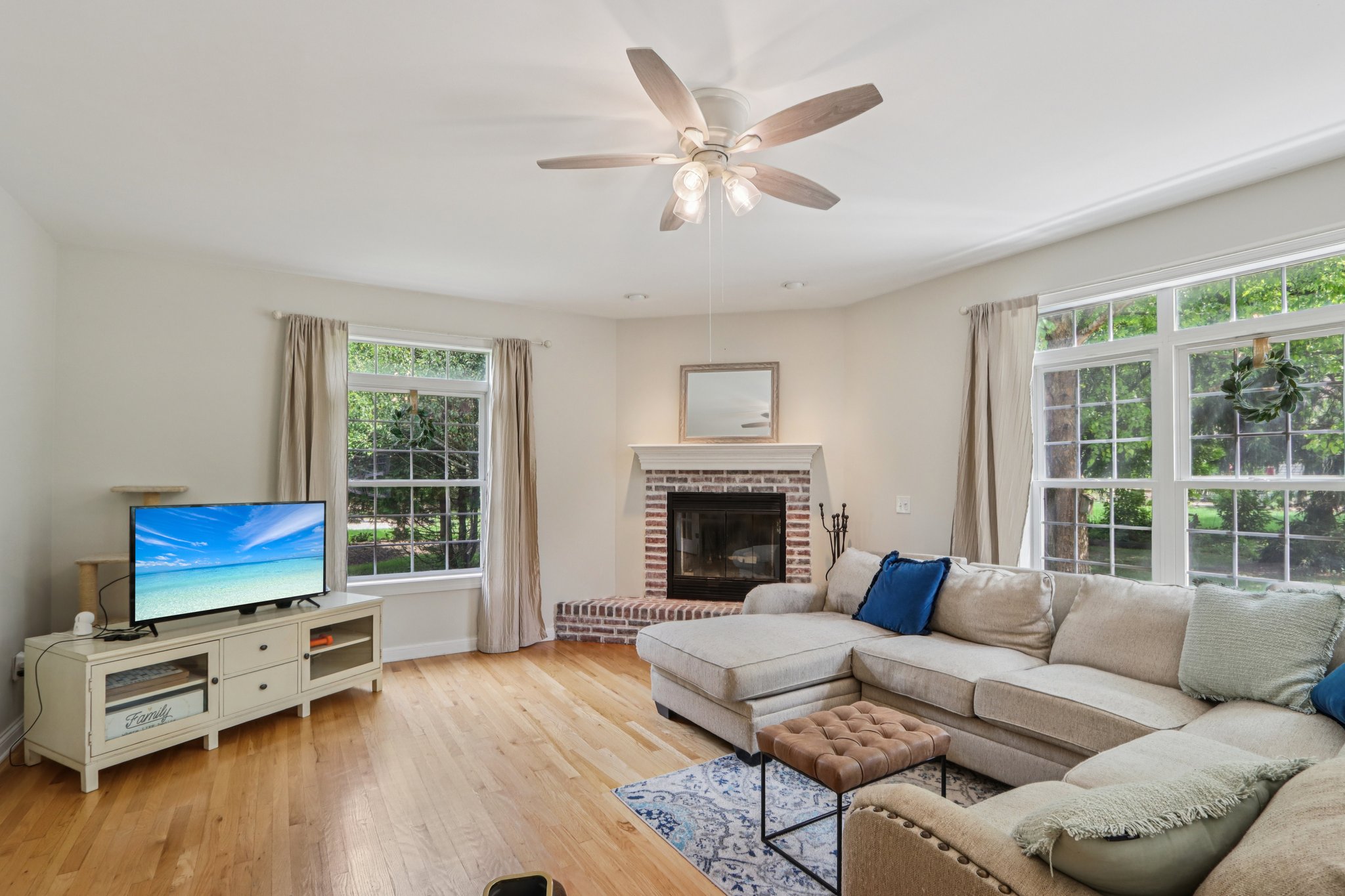 Maple Ln-S2607-010.jpg