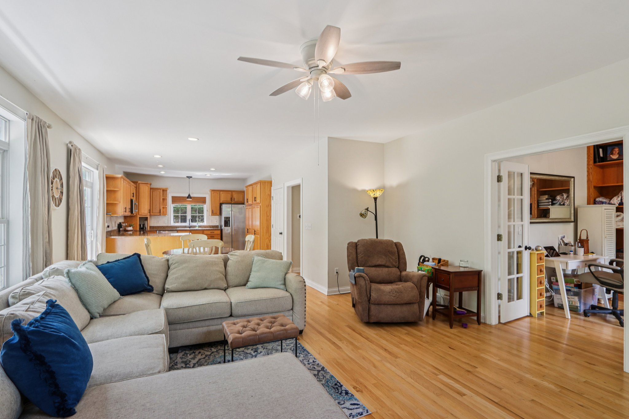 Maple Ln-S2607-012.jpg