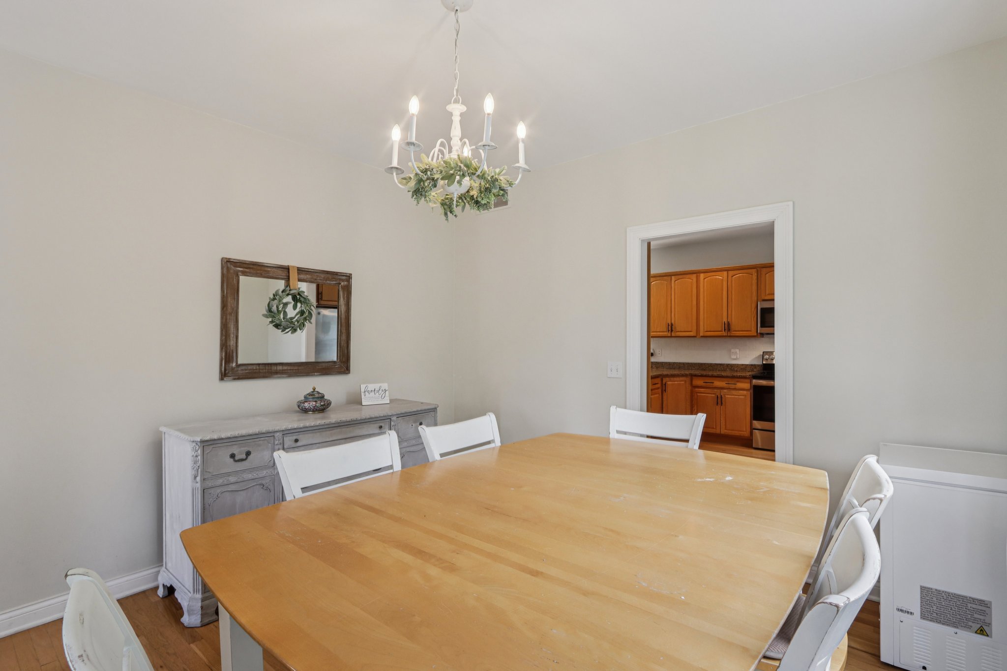Maple Ln-S2607-018.jpg