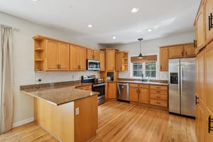 Maple Ln-S2607-020.jpg