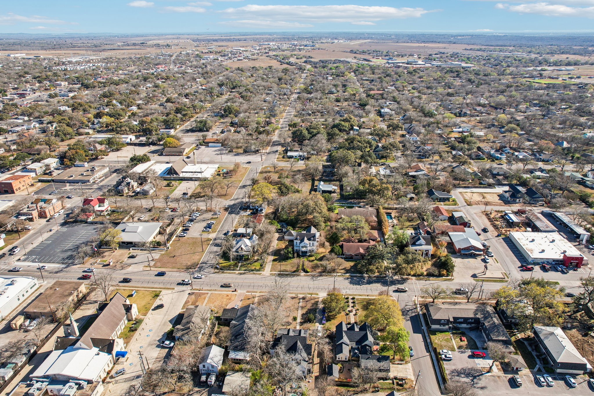 W San Antonio St-S0303-074.jpg