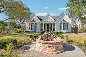 W San Antonio St-S0303-064.jpg