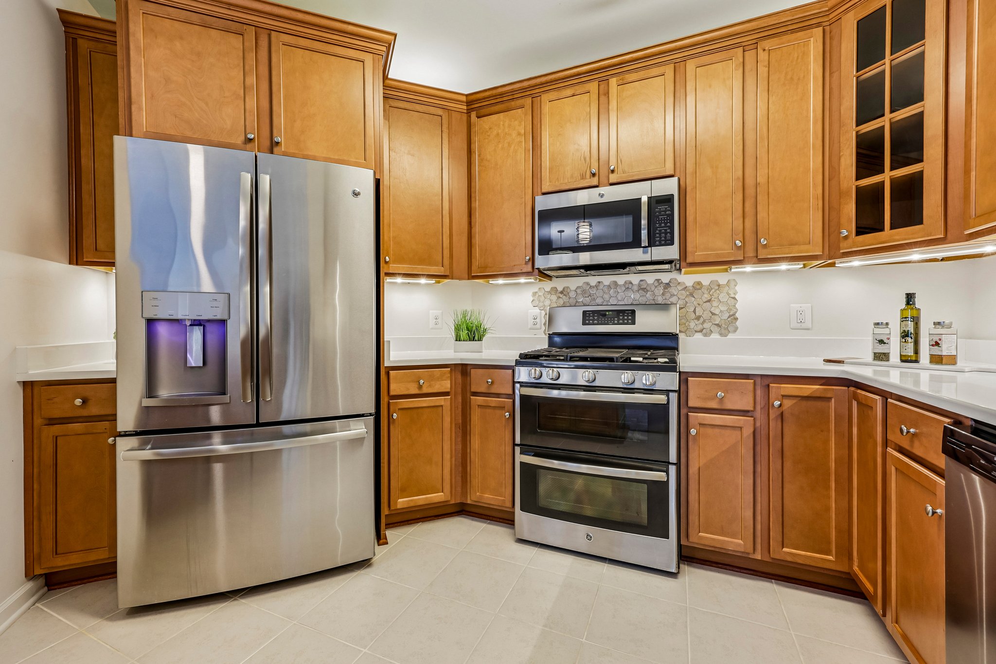 Under Cabinet Lighting