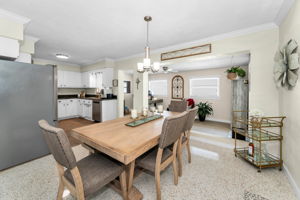 Dining Room4