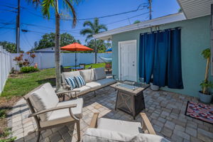 Patio1b