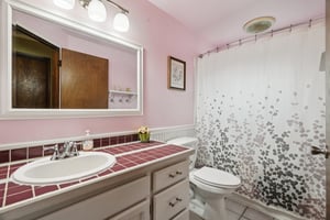 SE 22nd Dr-S0809-022.jpg