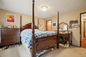 SE 22nd Dr-S0809-026.jpg