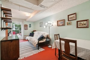 SE 22nd Dr-S0809-030.jpg