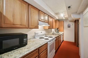 SE 22nd Dr-S0809-045.jpg