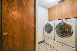 SE 22nd Dr-S0809-047.jpg
