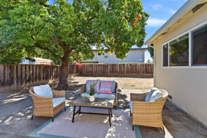 042_F8_4198 Hamilton Park Dr