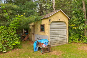  Photo 32