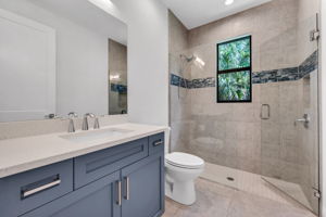Guest Bath 2