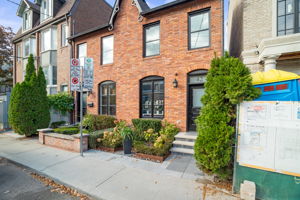 42 Berryman St, Toronto ON — real estate photography by Amazing Photo Video