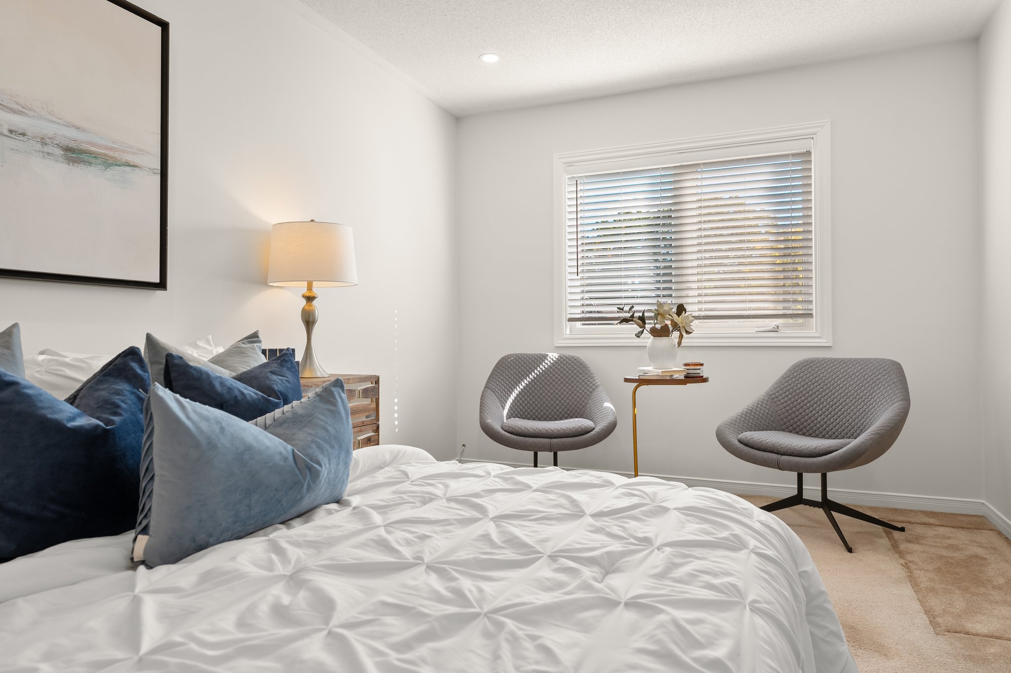 42 Buttonwood Trail Aurora Realty Photo Haus