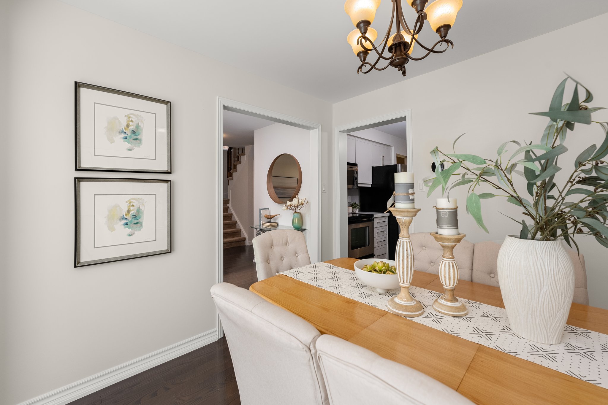 42 Buttonwood Trail Aurora Realty Photo Haus