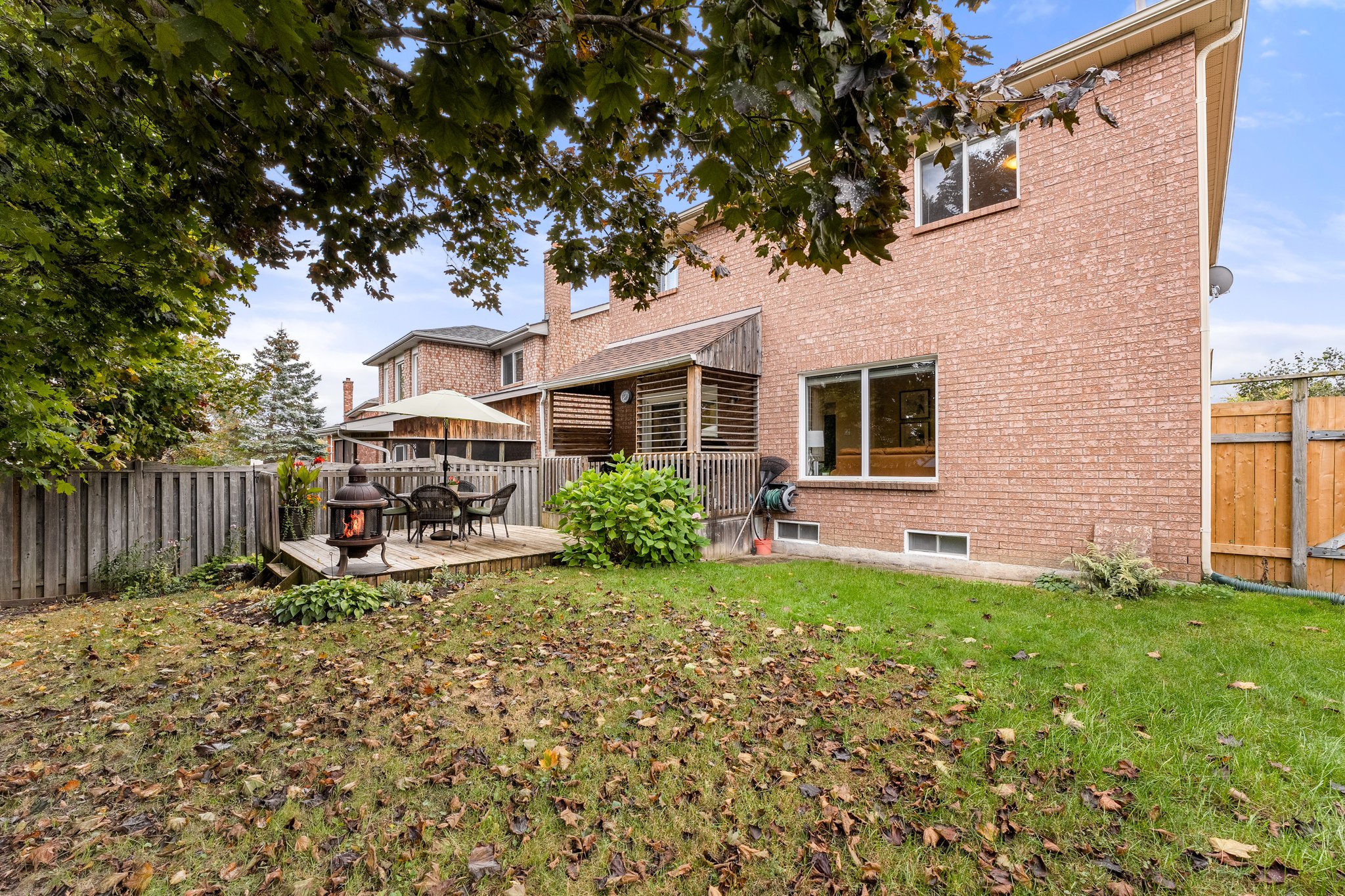 42 Buttonwood Trail Aurora Realty Photo Haus