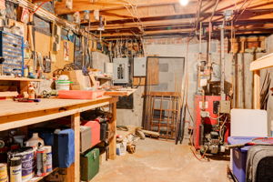  Photo 47