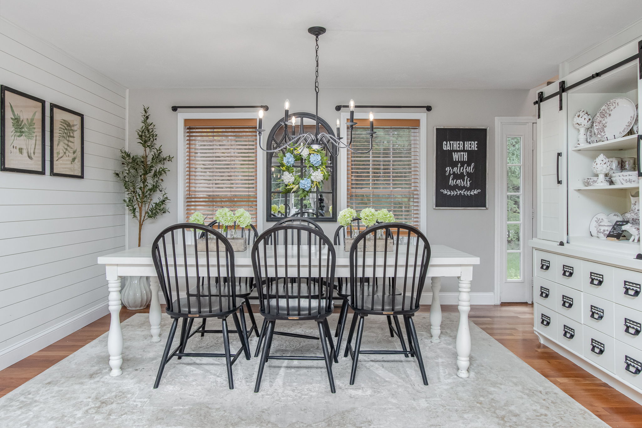 DiningRoom-2