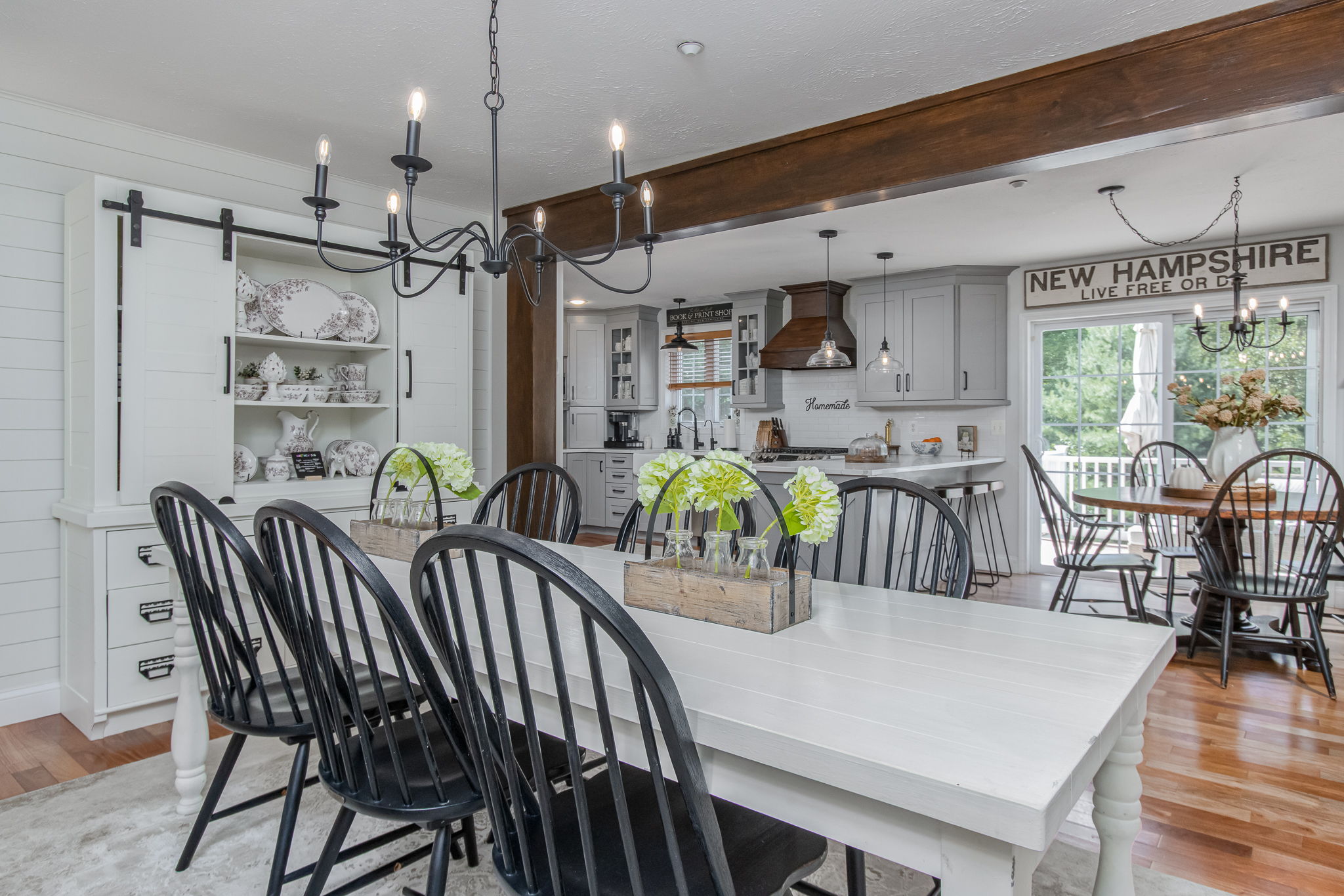 DiningRoom-3