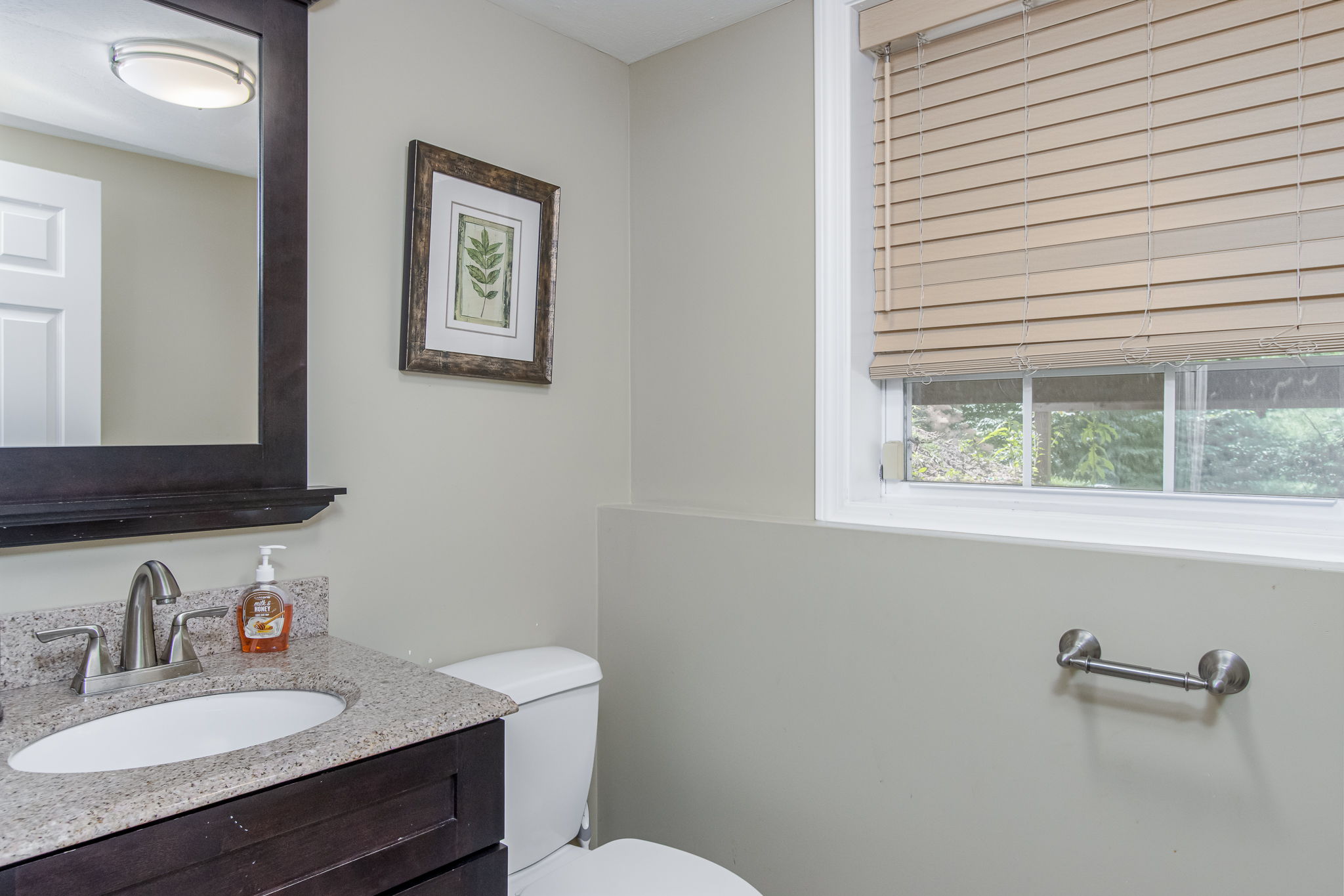 HalfBathLower-1