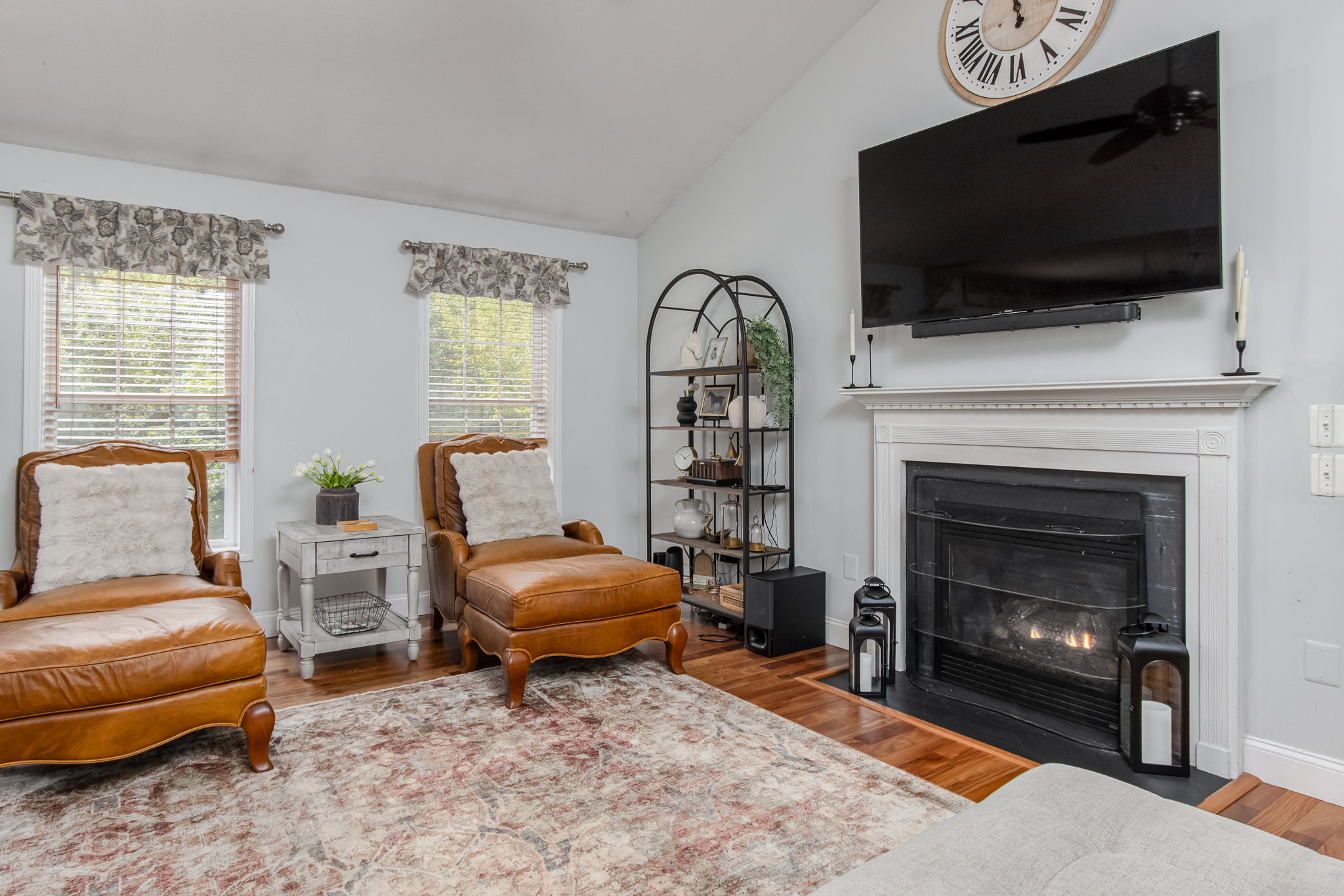 LivingRoom-4