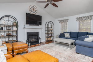LivingRoom-1