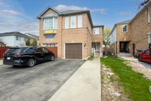  Photo 0