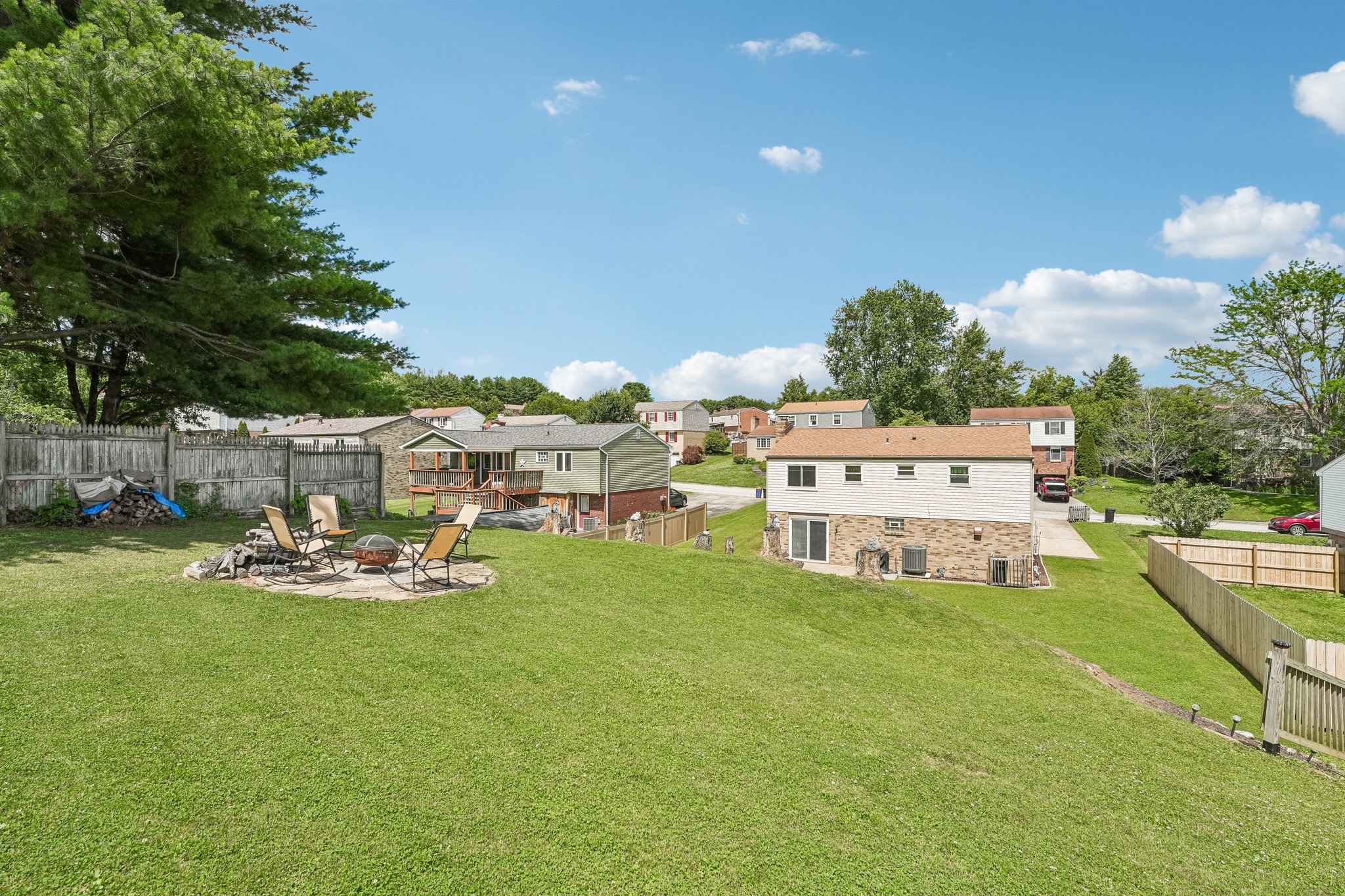 Fitch Ln-S2406-039.jpg