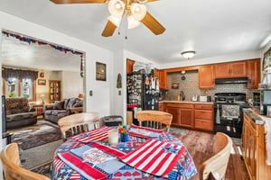 Fitch Ln-S2406-010.jpg
