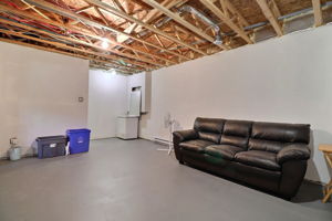  Photo 34