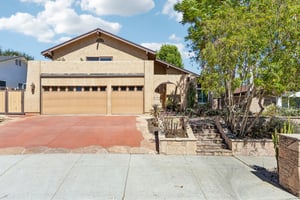 Kanan Rd-S2207-001.jpg