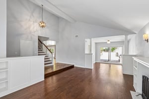 Kanan Rd-S2207-007.jpg