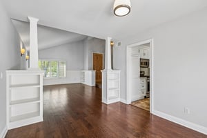 Kanan Rd-S2207-012.jpg