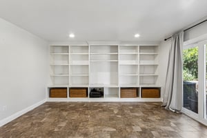 Kanan Rd-S2207-024.jpg