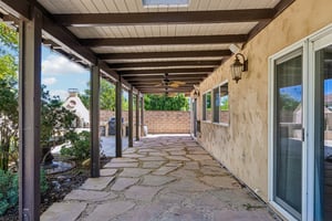 Kanan Rd-S2207-057.jpg