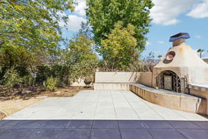 Kanan Rd-S2207-060.jpg